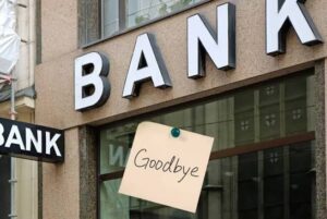 How to Switch Banks Without Losing Money